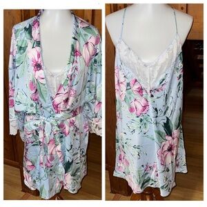 Lilac & London suze XL Floral Satin Chemise with Robe set Lace Detail